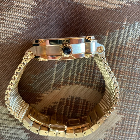 EUC Gold Bulova Precisionist Special Grammy Edition Diamond Dial Quartz - Picture 7 of 7